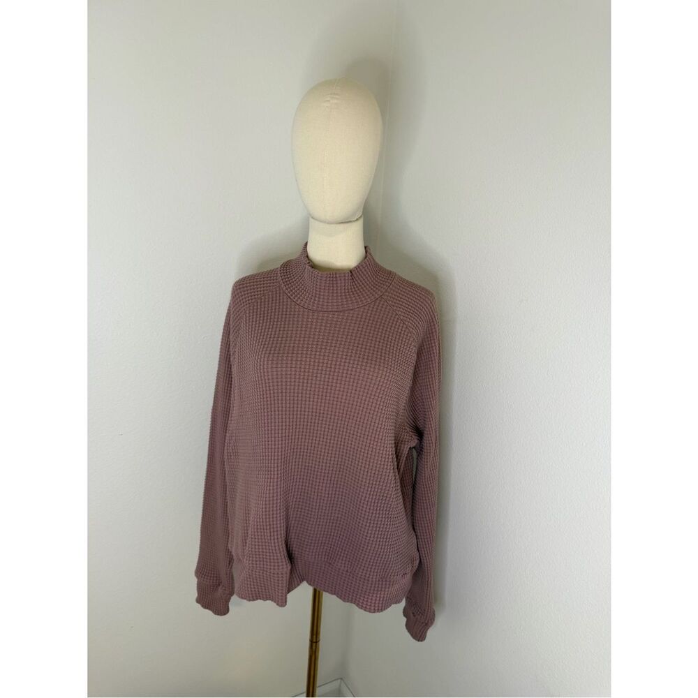 The North Face Waffle Knit Mock Neck‎ Pullover in Dusty Mauve - Size Large